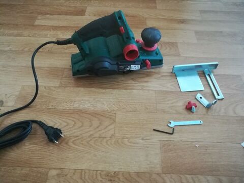 Rabot electrique 750W / Livraison 5 Lyon 4 (69)