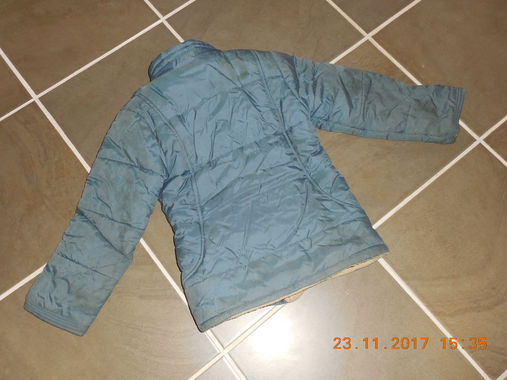 doudoune bleu vert bon &eacute;tat
Vêtements enfants