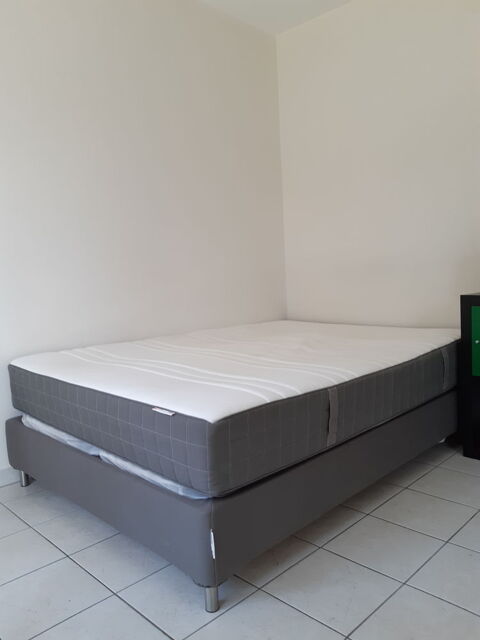 Lit ika complet en excellent tat 300 pinay-sur-Seine (93)