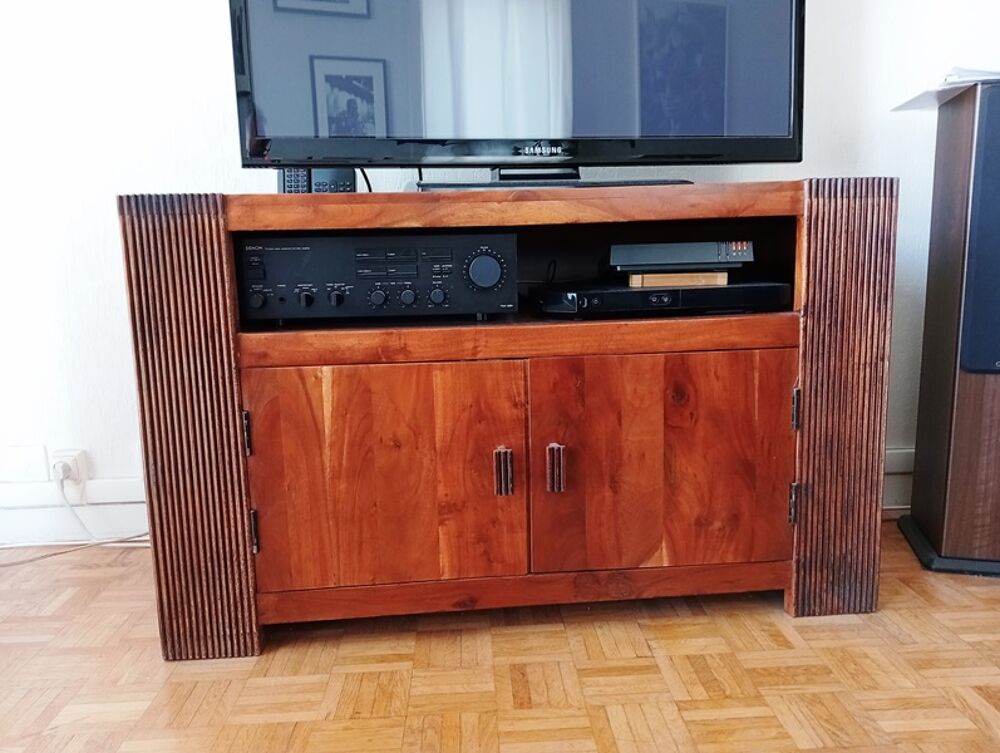 Meuble bas en bois massif 2 portes Meubles