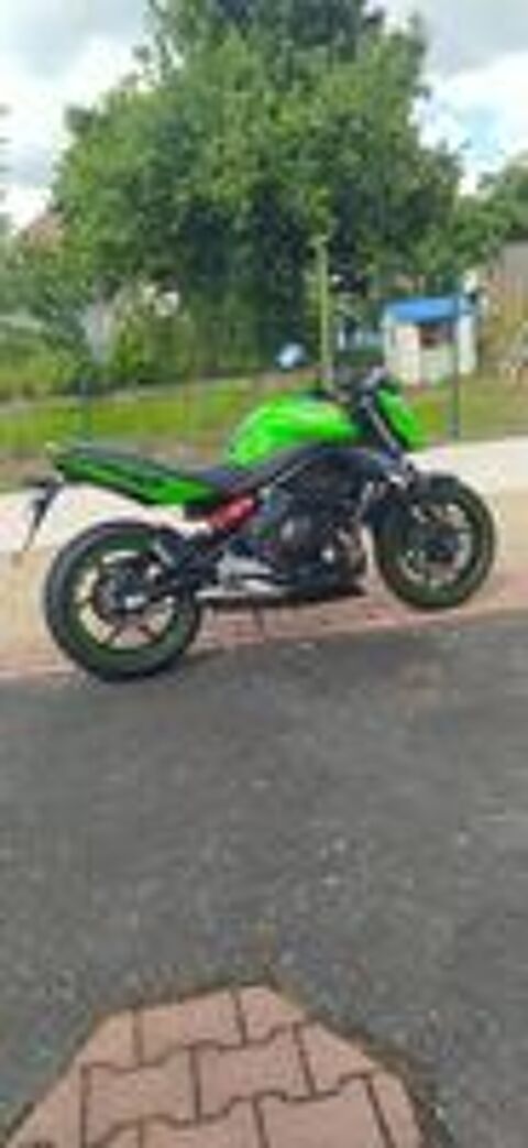 KAWASAKI 2010 occasion 86140 Scorb&eacute;-Clairvaux