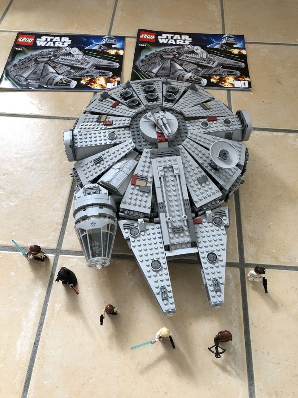 Lego star wars faucon millenium 7965 Jeux / jouets