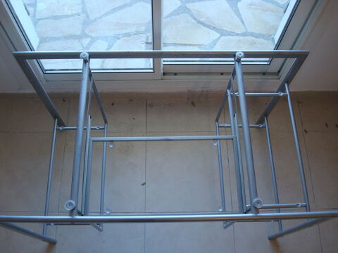 Meuble ordinateur acier et  verre 90 Fr�jus (83)