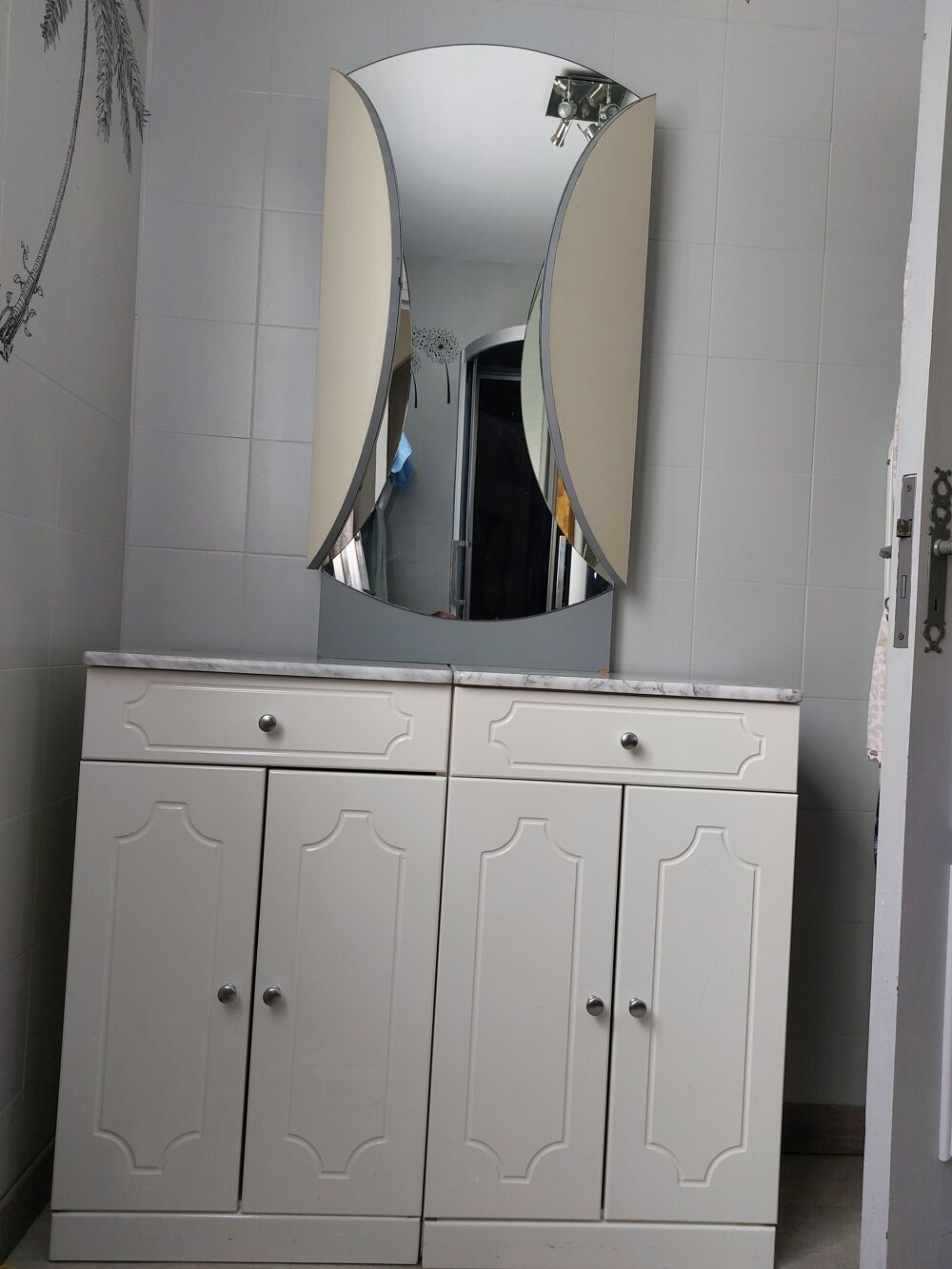 meuble salle d'eau avec miroir Meubles