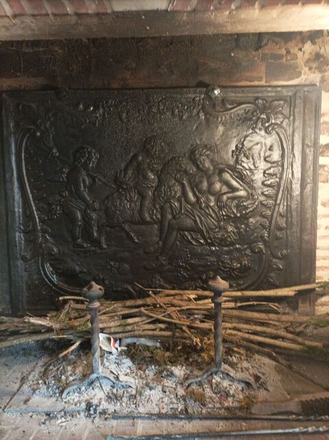 Plaque de chemin�e ancienne 200kg 1000 Mailly-le-Ch�teau (89)