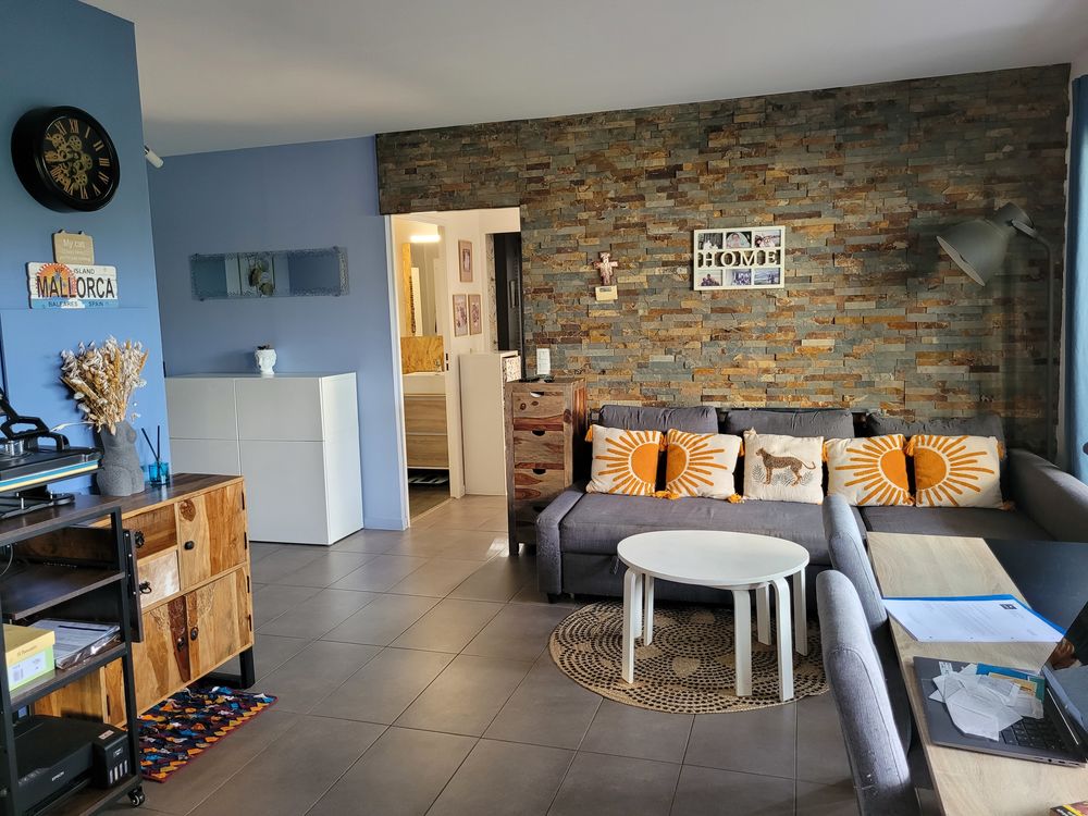 Vente Appartement Appartement T3 de 65 m² situé à Bayonne, construit en 2011. Bayonne