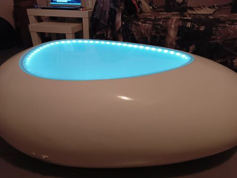 Table basse 50€ 50 Tourves (83)