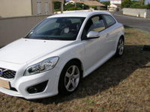 C30 1.6 D2 115CH R DESIGN EDITION 2011 occasion 16600 Ruelle-sur-Touvre