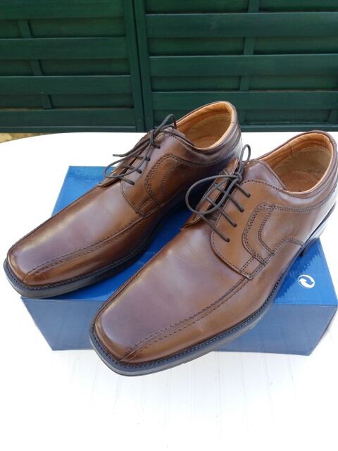 CHAUSSURES DE VILLE HOMME 46 25 Le Creusot (71)