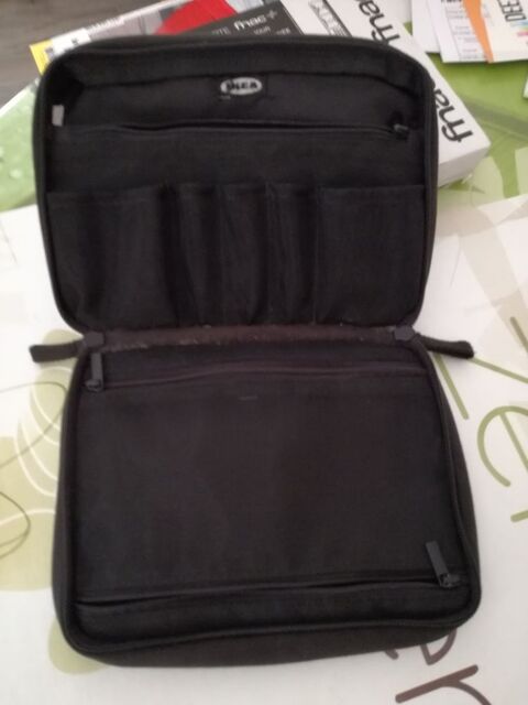 trousse de toilette 3 Mrignac (33)