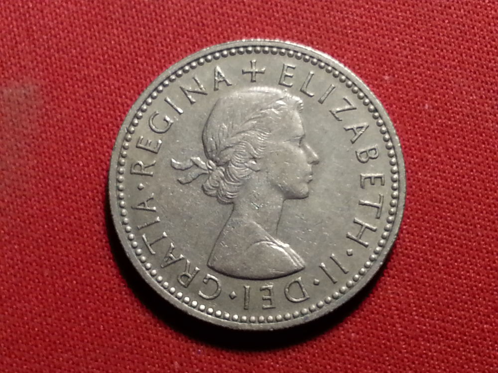 Monnaie ROYAUME -UNI - N&deg; 1609
