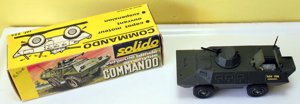 SOLIDO vehicule blind&eacute; amphibie Commando ref 224 