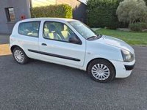 Annonce voiture Renault Clio II 2490 