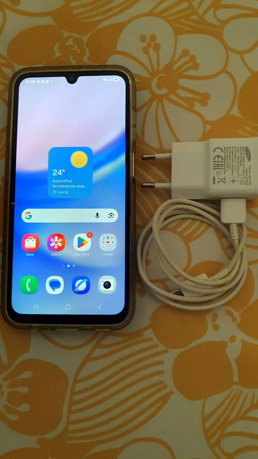 Samsung Galaxy A15 SM-A155F/DSN Téléphones et tablettes