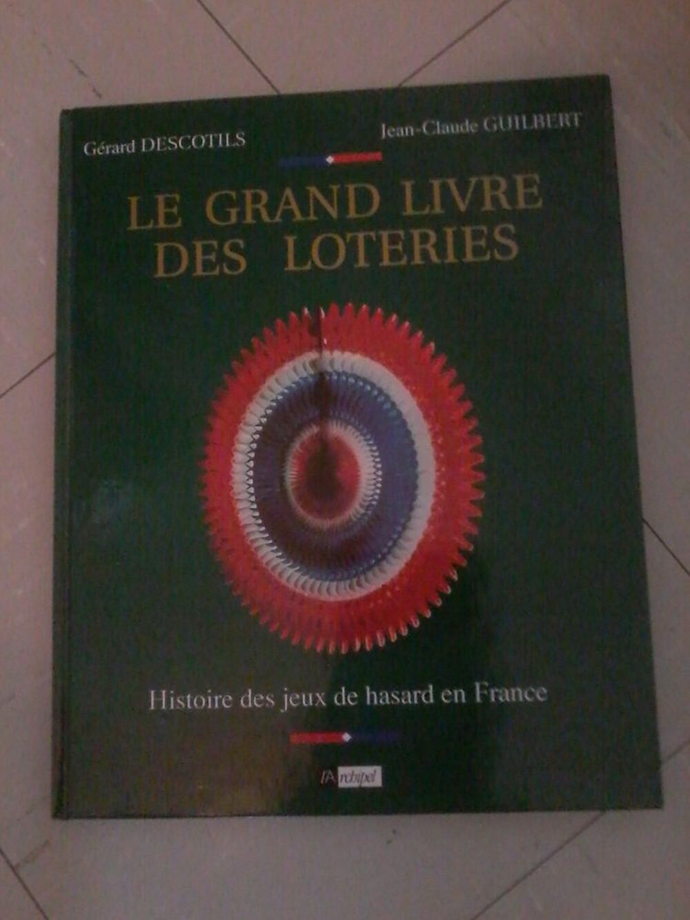 Livre fdj , sur les jeux de la loterie 