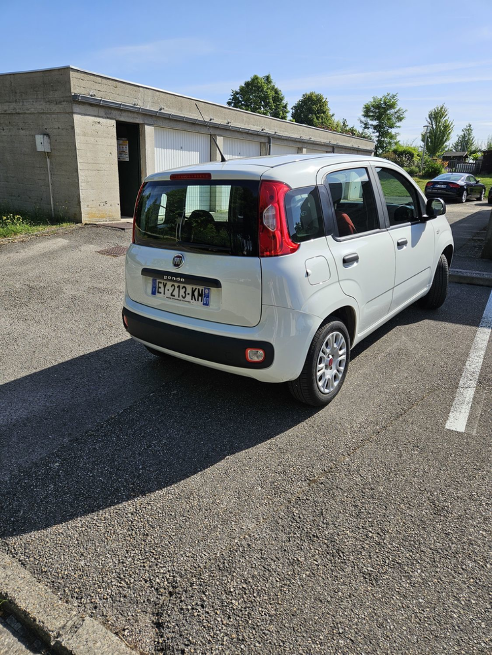 Panda 1.2 69 ch Pop 2018 occasion 01800 Meximieux