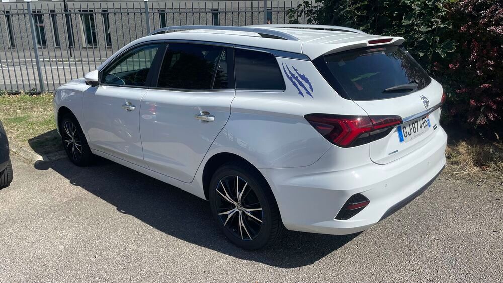 MG5 Autonomie Etendue 61kWh - 115 kW 2WD Luxury 2022 occasion 76600 Le Havre
