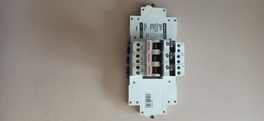 Disjoncteurs 16 Amp&egrave;res Bricolage