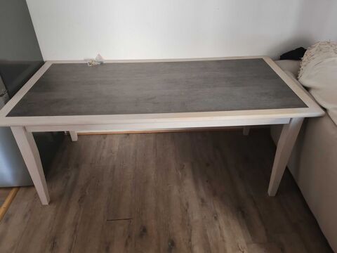 table salle à  manger 150 Orthez (64)