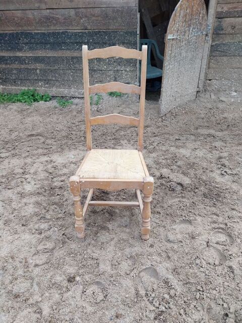 Table et chaises en chne 120 Auneau (28)