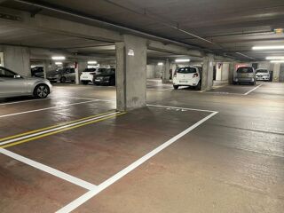  Parking / Garage � louer 2 m�