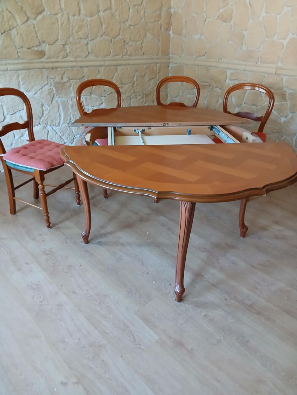 Table et chaises Meubles
