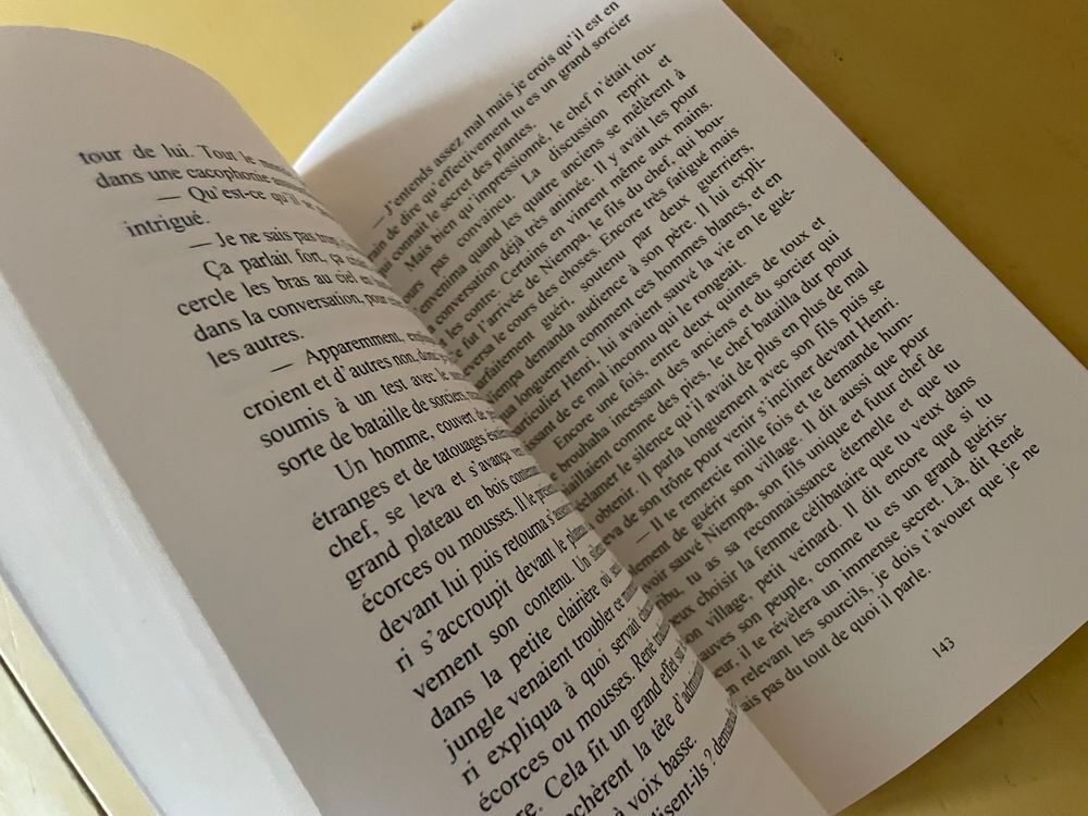 Livre L'Op&eacute;ration R8 - Sellig Livres et BD
