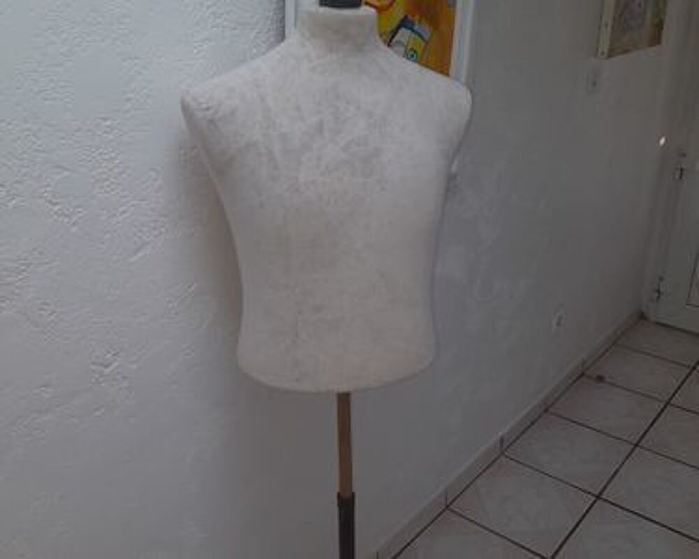 Buste vintage femme ann&eacute;e 30 