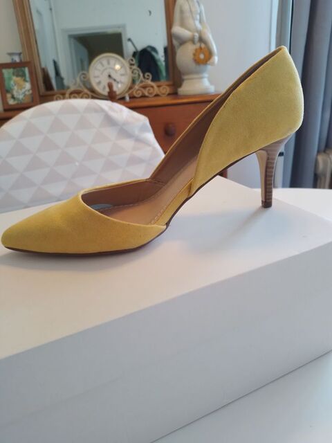 escarpins 20 Bagnoles De L Orne (61)