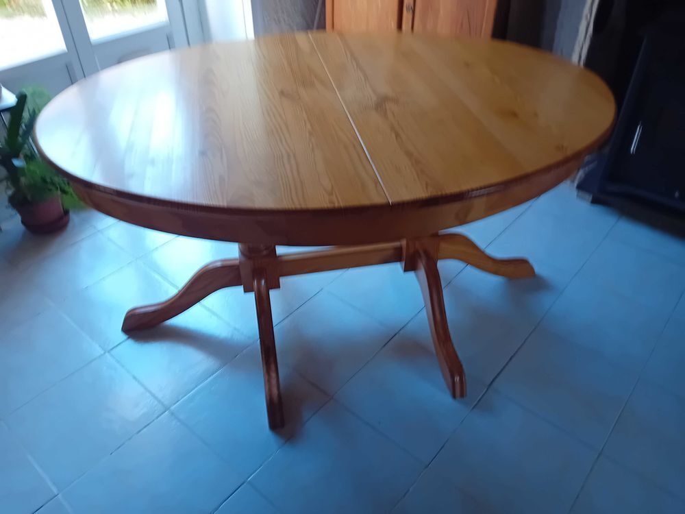Table Salle &agrave; manger Meubles