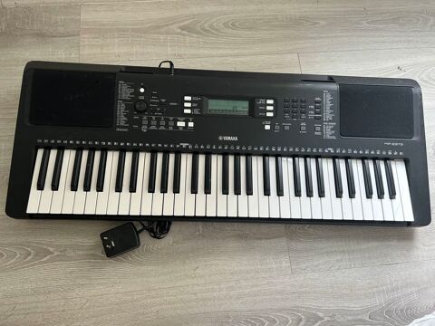 Clavier Yamaha PSR-E373 avec adaptateur, bon tat 120 Lognes (77)