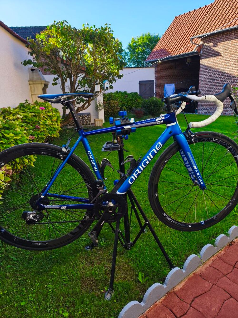 V&eacute;lo course origine axome RS et 350 Vélos