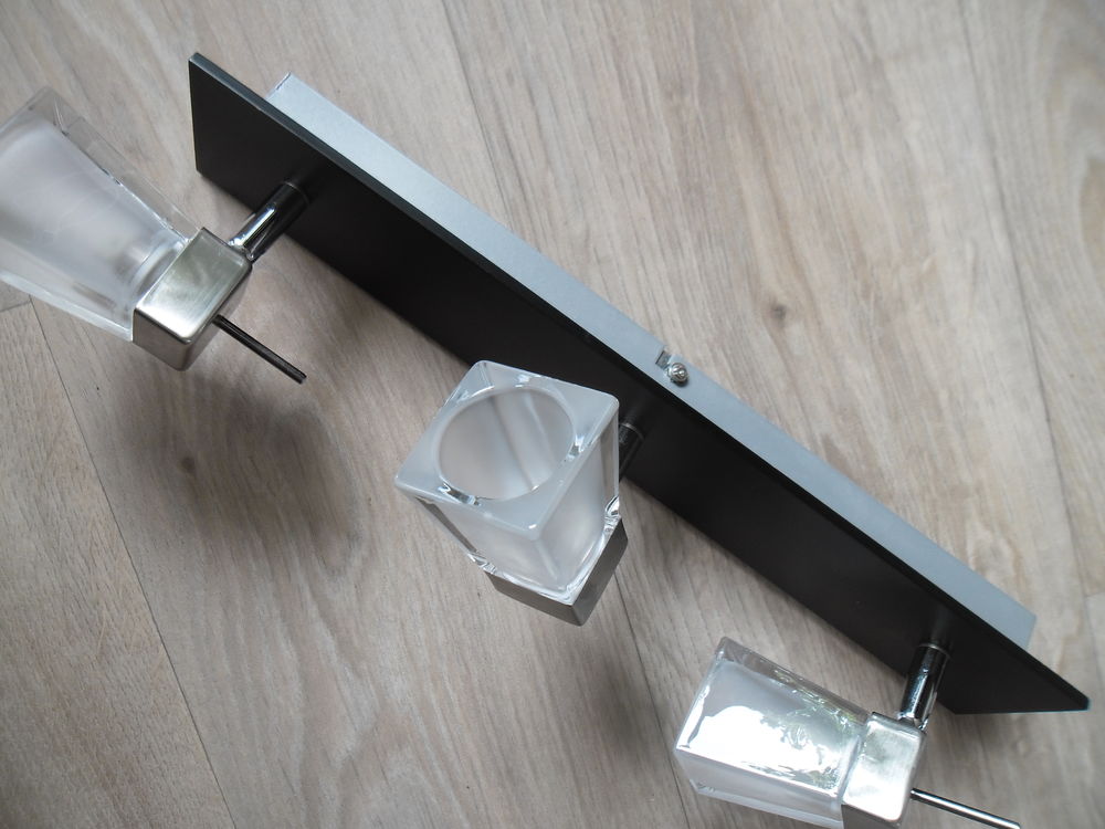 Plafonnier 3 spots orientables Décoration
