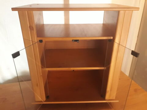 MEUBLE DE RANGEMENT: 74 x 67,5 x 44 cm 39 Paris 12 (75)