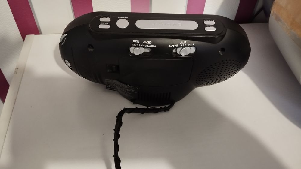 Radio-r&eacute;veil Grands chiffres Audio et hifi