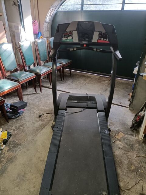 PART. UN TAPIS FITNESS PROFORM 760 AIR 0 Toulouse (31)