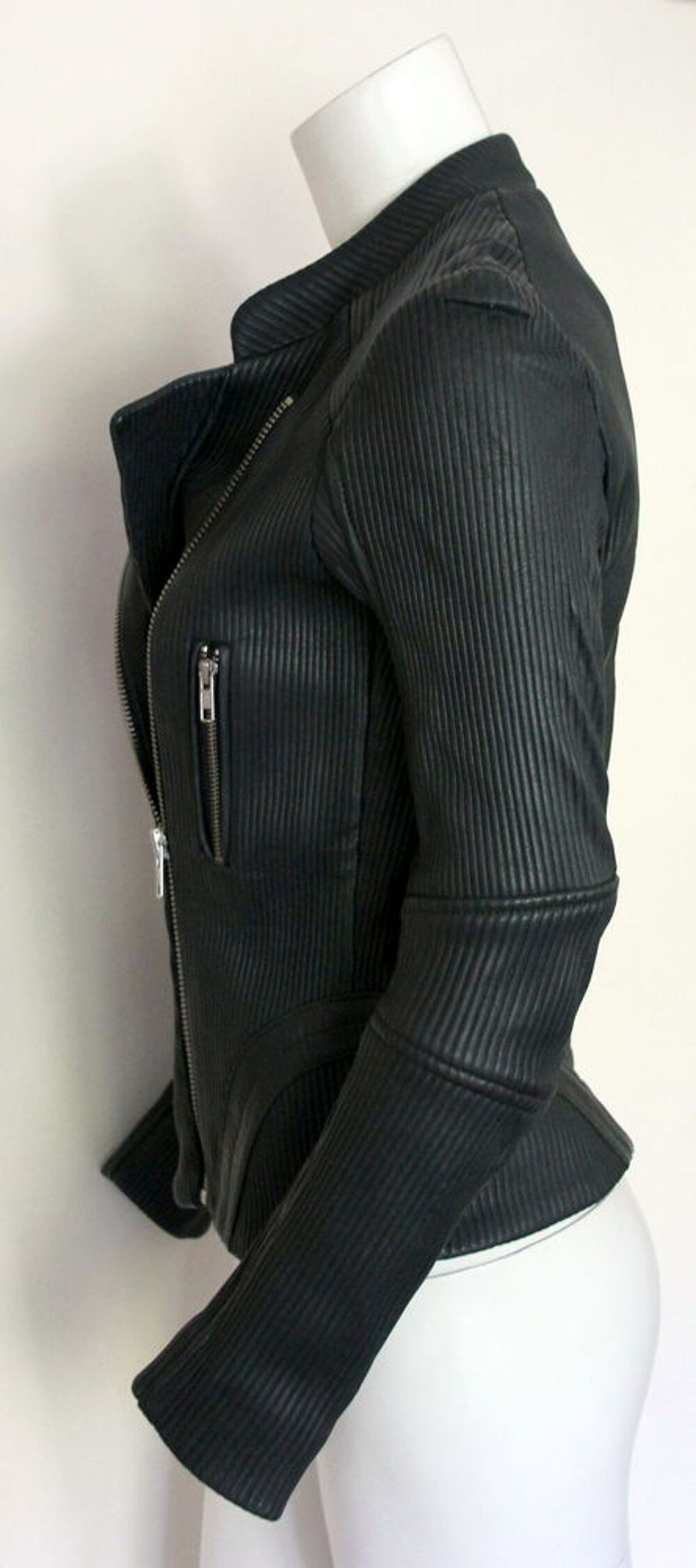 Perfecto cuir c&ocirc;tel&eacute; MAJE T.38
cuir anthracite Vêtements