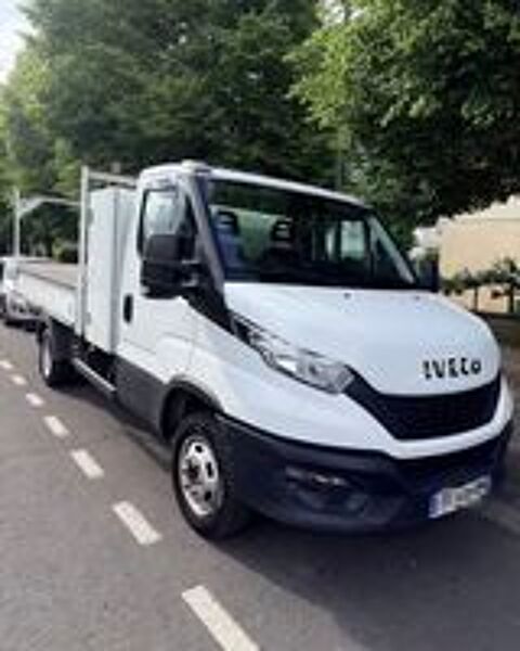 Daily DAILY 3.0 EEV CHASSIS CAB 35C14/3.0 EMP 3450 AGILE 2022 occasion 63800 Cournon-d'Auvergne
