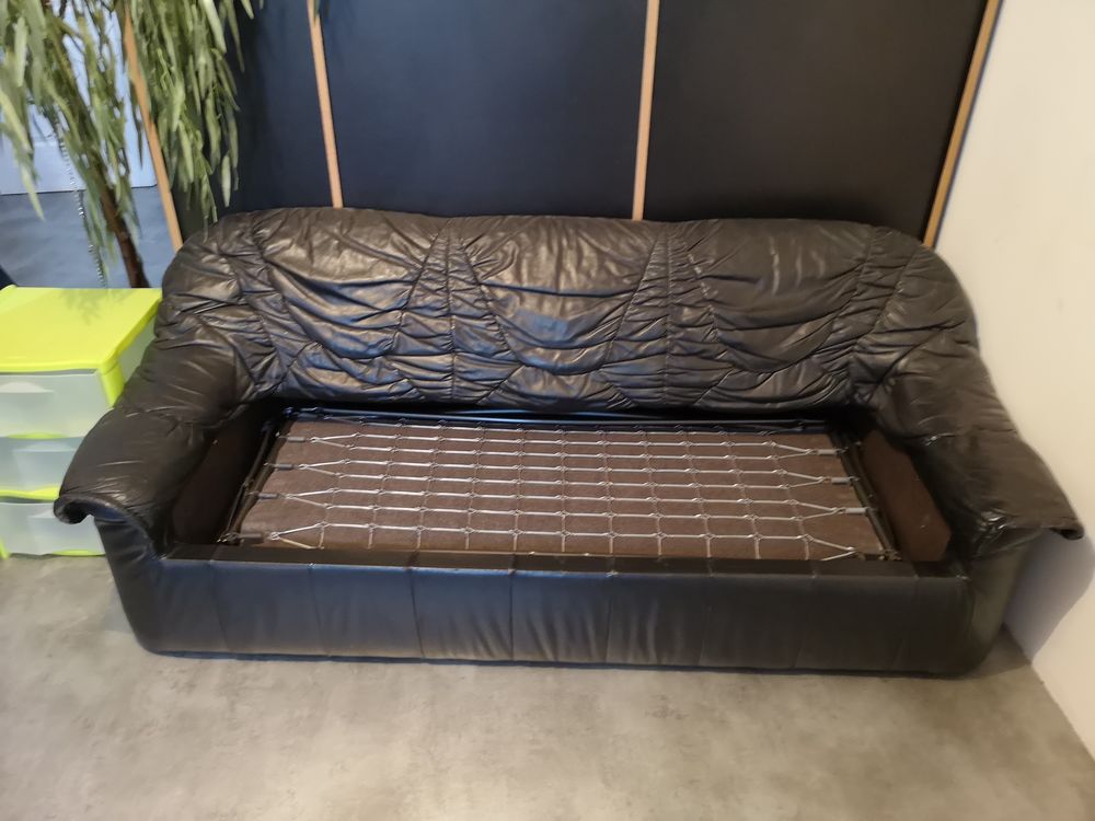 Canap&eacute; en cuir noir convertible Meubles