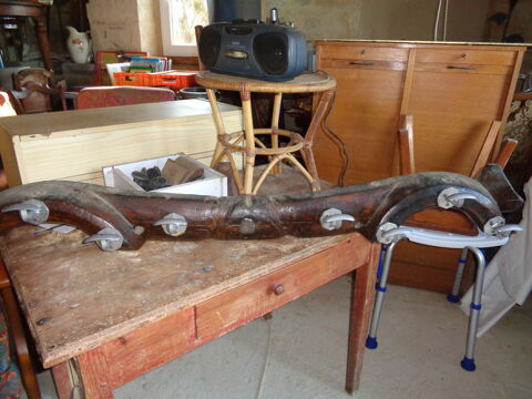 Porte manteau 50 Saint-S�ve (33)