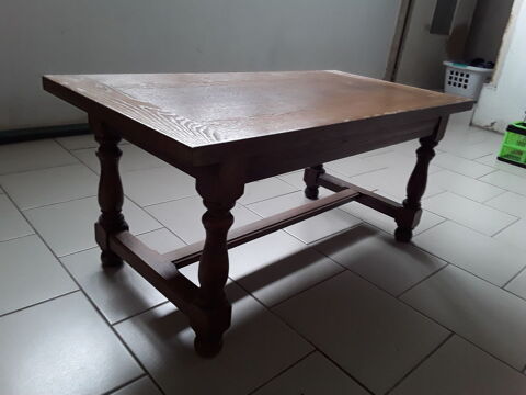 Table salon 15 Saint-Lger-sous-Cholet (49)