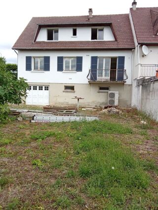  Maison  vendre 8 pices 160 m