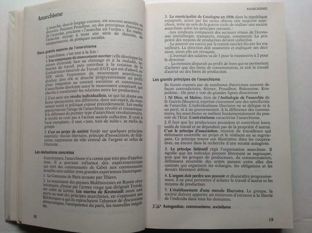 DICTIONNAIRE &Eacute;CONOMIQUE ET SOCIAL &Eacute;D. HATIER Envoi Possible
Livres et BD
