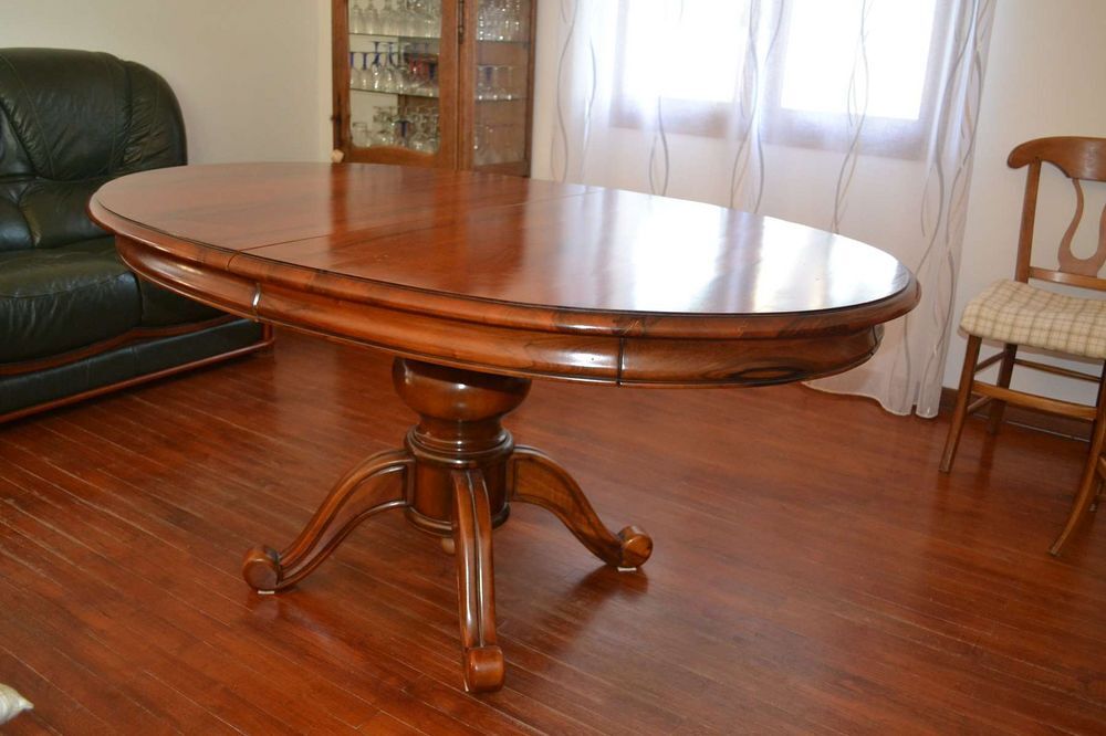 Table + 6 chaises Meubles