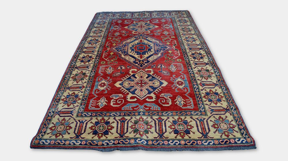  Tapis Kazak style russe laine sur laine, Meubles