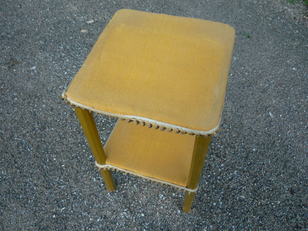 Gu&eacute;ridon/tablette/d&eacute;co Meubles