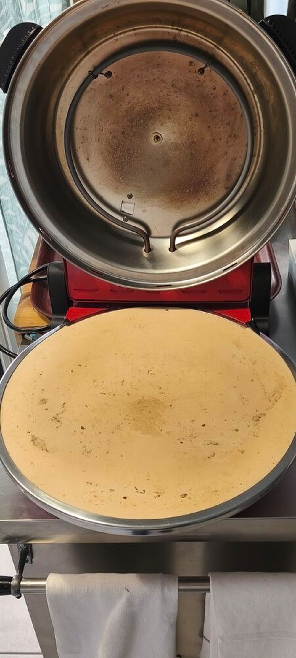four a pizza Electroménager