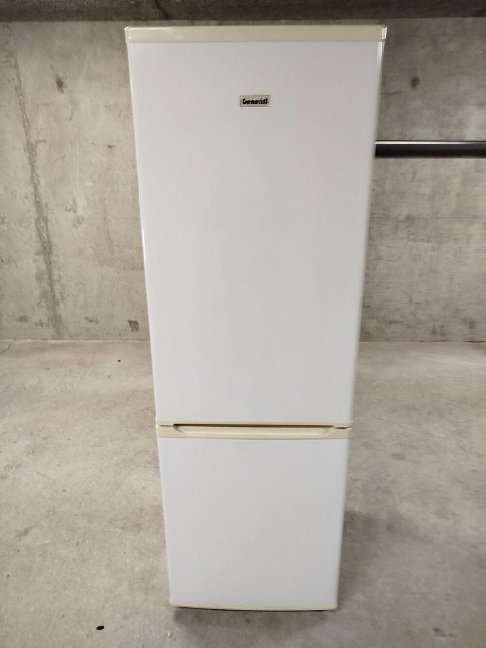 COMBINE REFRIGERATEUR CONGELATEUR Electrom�nager