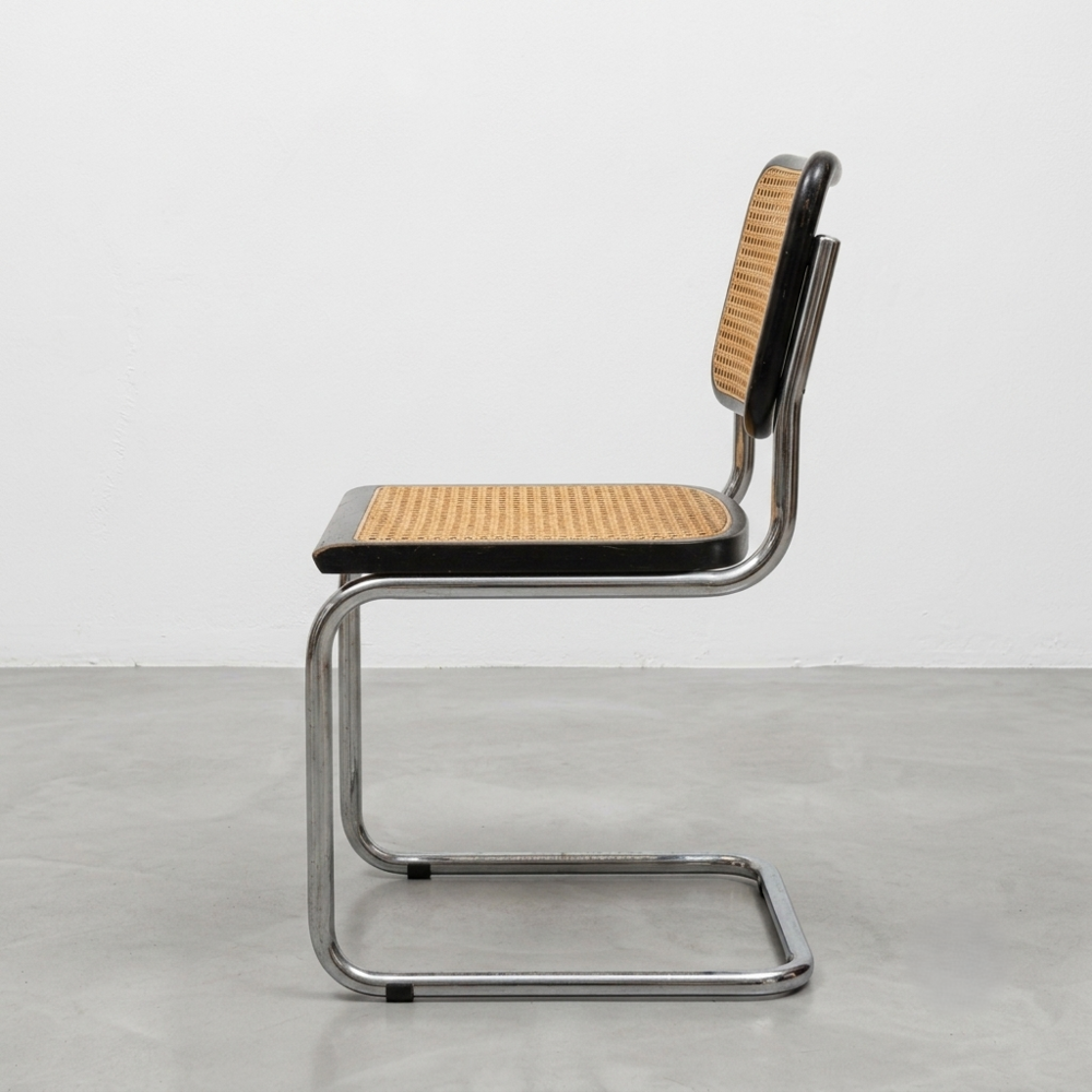 Chaise Cesca B32 noire d'apr&egrave;s Marcel Breuer, Italie Meubles