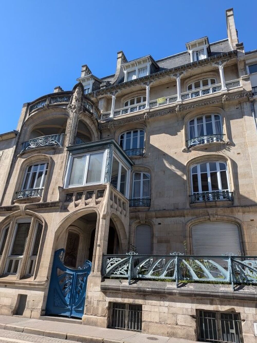location Appartement - 7 pièce(s) - 184 m² Nancy (54000)